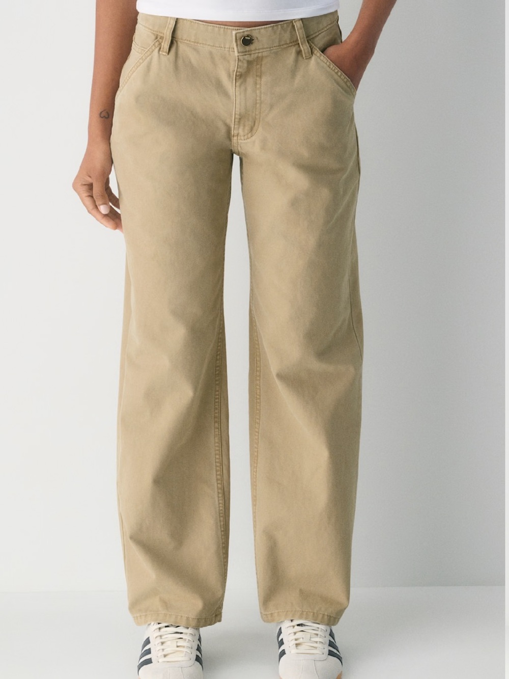 TNA Aritzia Solar Pant
